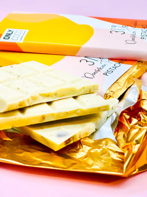 
                  
                    Load image into Gallery viewer, Pistachio White Chocolate Bar - 31% Dominican Republic
                  
                